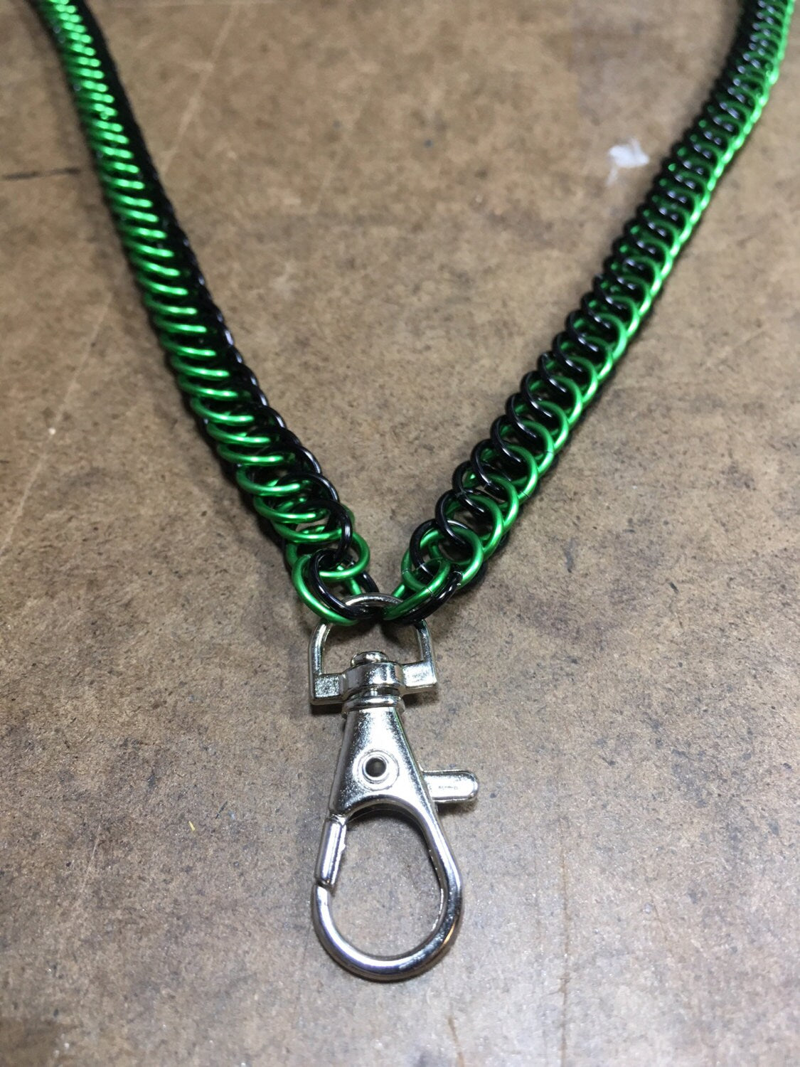 Badge Chainmail Lanyard - Green and Black